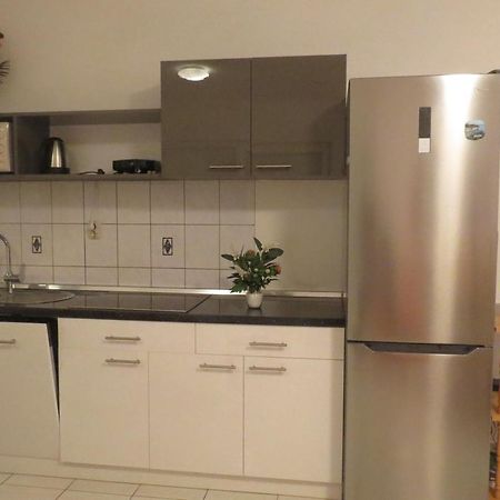 Modra Kuca Apartment Mandre Exterior foto